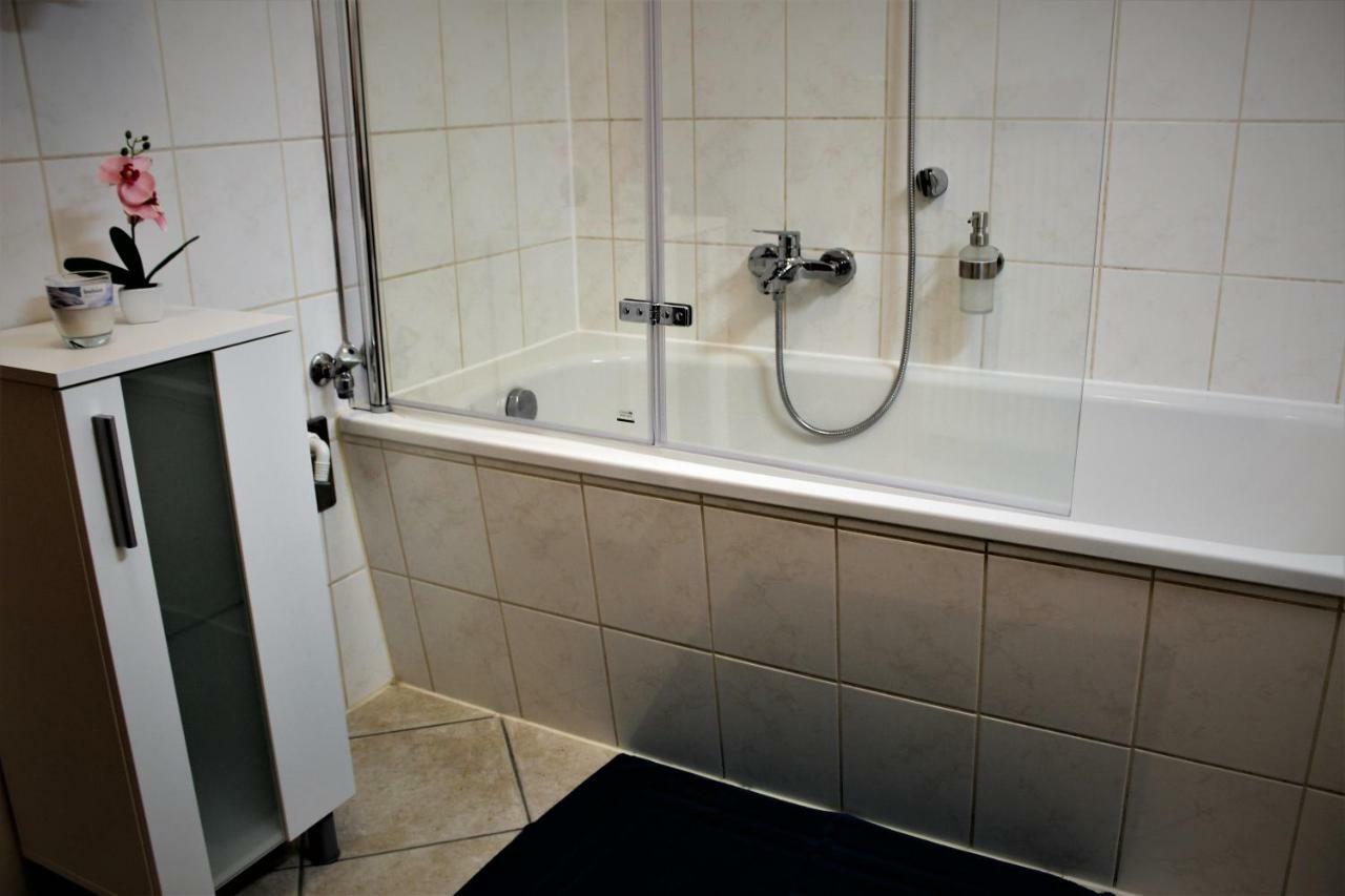 Salzhausblick Business Apartments - Zentrale Lage Am Salzhaus - Mwst-Rechnung Verfuegbar Zittau Luaran gambar